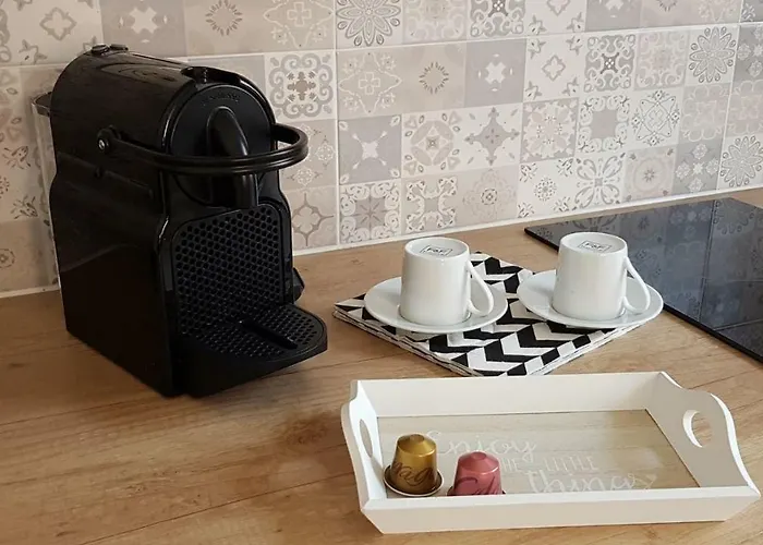 Ormani Modern Studioapartman アパート