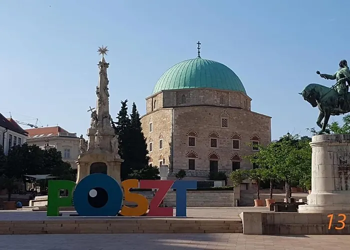 アパート Ormani Modern Studioapartman